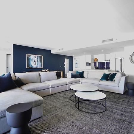 Circle On Cavill Sub Penthouse W/ 4 Bedrooms 黄金海岸 外观 照片